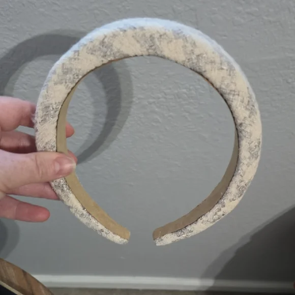 Nordstrom Holiday Hair Accessory Collection - Picture 6 of 11